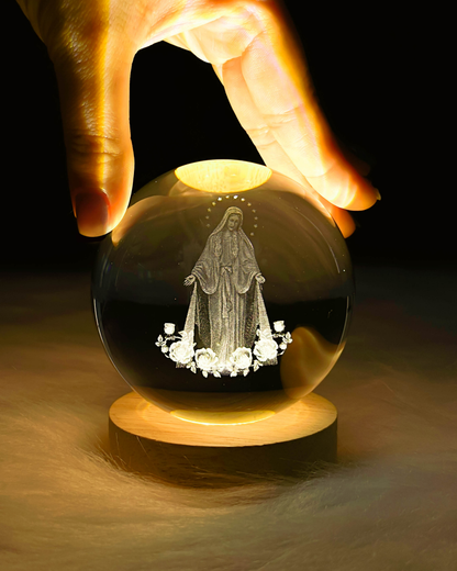 3D The Virgin Mary Wooden Light Base Crystal Globe