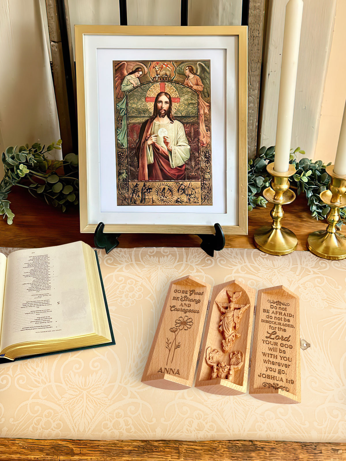 Go Be Great Be Strong - Personalized Openable Wooden Cylinder Sculpture of Jesus Christ
